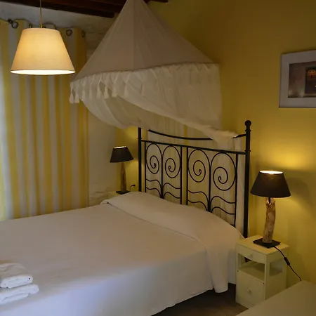Sea Side & 2* Kalo Livadi