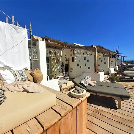 Sea Side & Aparthotel