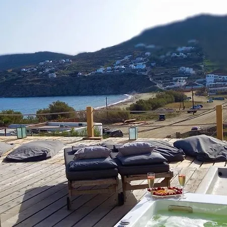 Sea Side & Aparthotel Kalo Livadi