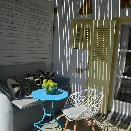Sea Side & 2* Kalo Livadi