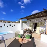 Aparthotel Sea Side & 2*