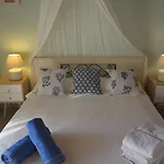 Sea Side & 2* Kalo Livadi