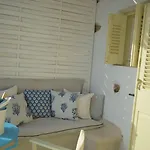 Sea Side & Aparthotel 2*