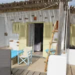 Sea Side & Aparthotel 2*