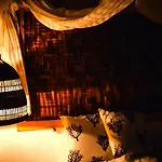 Sea Side & Aparthotel Kalo Livadi