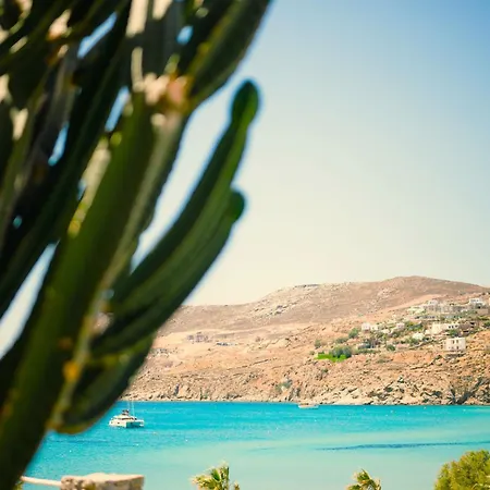 Ξενοδοχείο με διαμερίσματα Sea Side & 2*