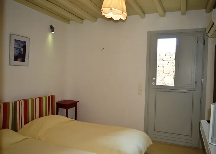 Sea Side Studios&houses 2*