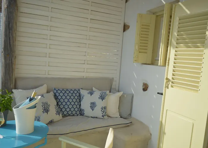 Sea Side & Apartmanhotel 2*