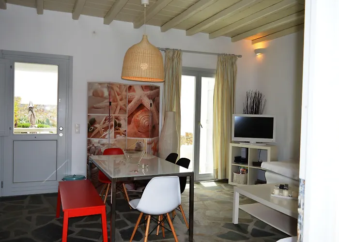 Sea Side Studios&houses Apartahotel 2*