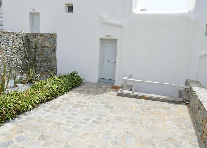 Apartahotel Sea Side Studios&houses 2*