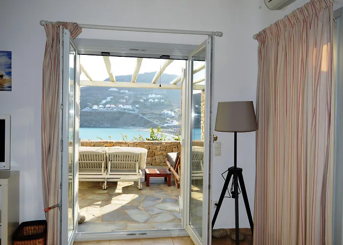 Sea Side Studios&houses Apartahotel 2*