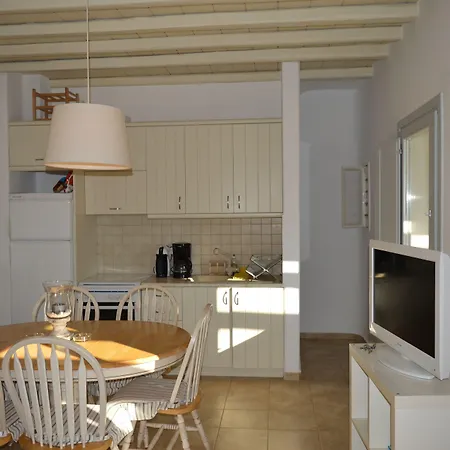 Sea Side & 아파트호텔 2*